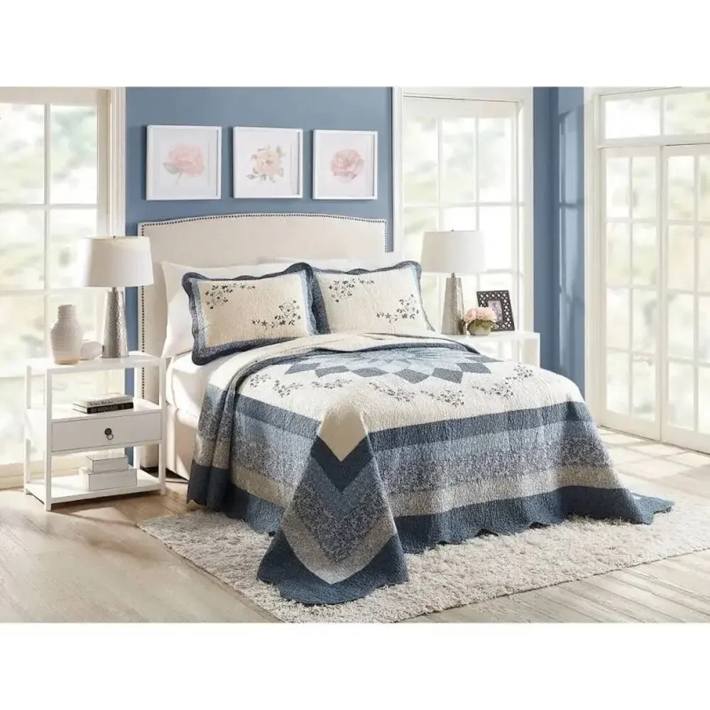 NEW! Modern Heirloom Charlotte Pieced Floral Embroidered Blue Bedspread Queen